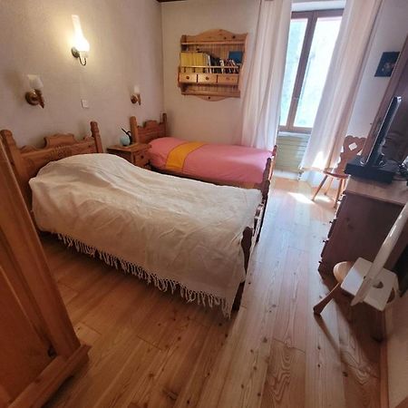 Maison De Village La Brigue 外观 照片