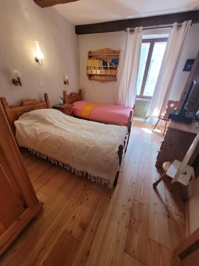 Maison De Village La Brigue 外观 照片